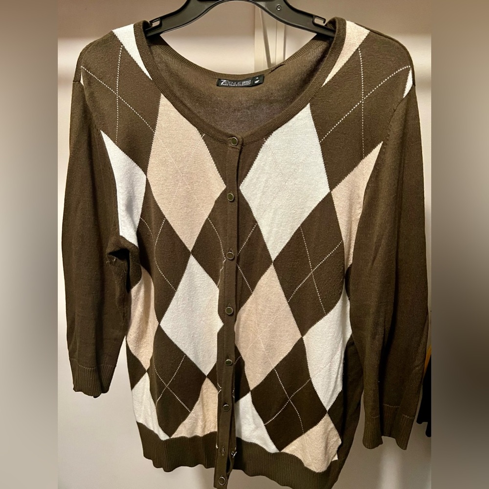 Women’s NY & Co. 7th Avenue Cardigan Argyle Sweater.